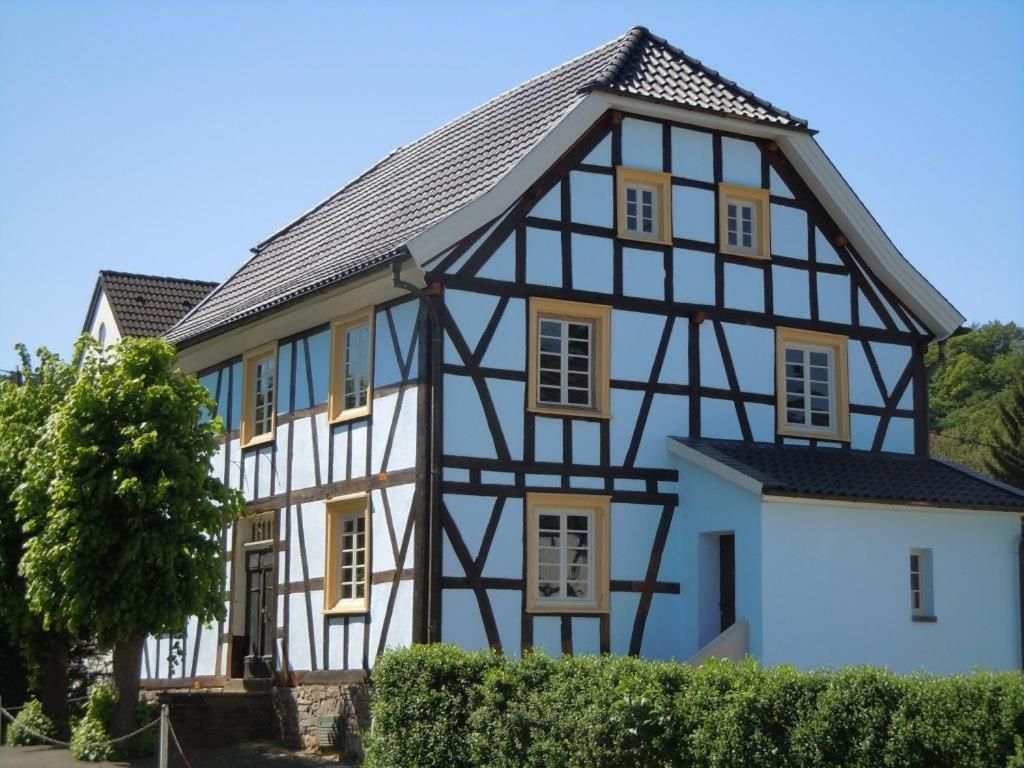 Anno 1772 Bed and Breakfast Dattenfeld Eksteriør billede