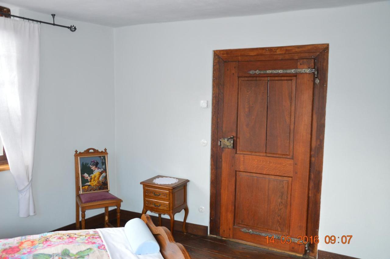 Anno 1772 Bed and Breakfast Dattenfeld Eksteriør billede
